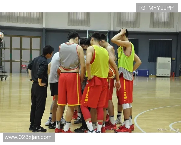 杭州篮球队的默契配合与战术分析探索团队协作的魅力与挑战 杭州篮球队的默契配合与战术分析探索团队协作的魅力与挑战